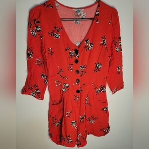 Arizona Womens Button Up Floral Romper SZ. Small With Pockets, 3/4 Sleeves